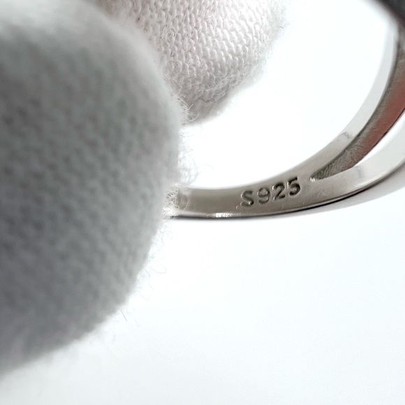 Sale $18 Firm! 925 Sterling Silver Cz Ring - Picture 12 of 17